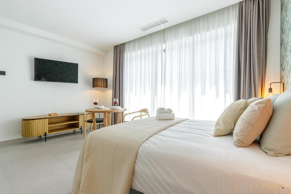 Cervantes Suites Màlaga Exteriér fotografie